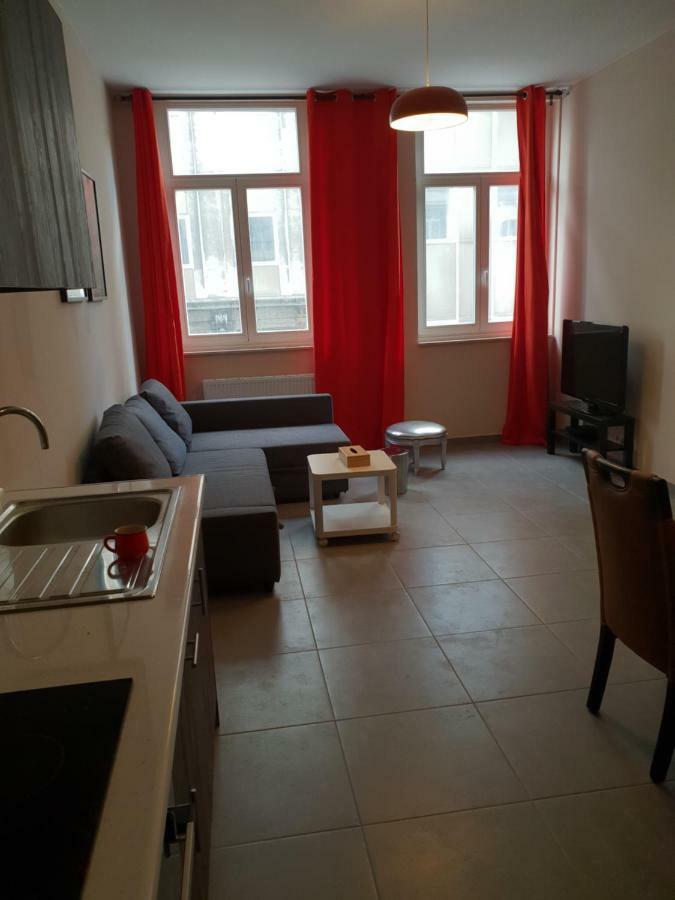 In The Heart Of Brussels Apartment Exterior photo